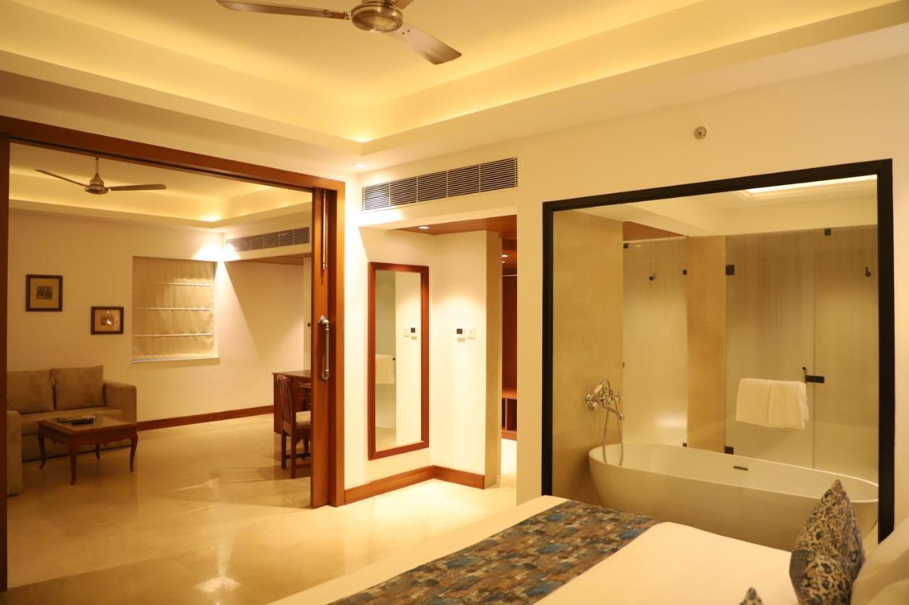 Hotel Chandela Khajurāho Екстериор снимка