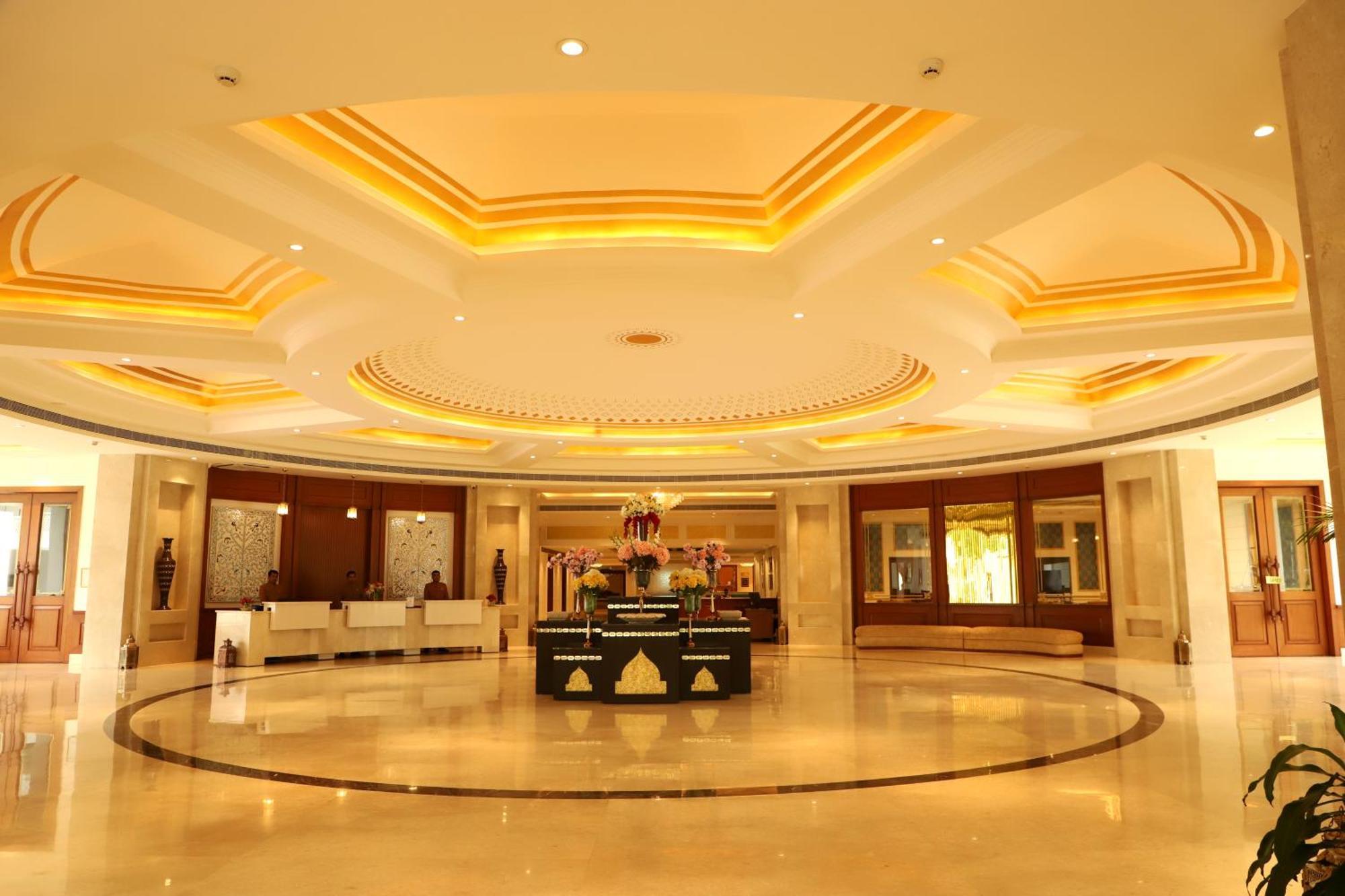 Hotel Chandela Khajurāho Екстериор снимка